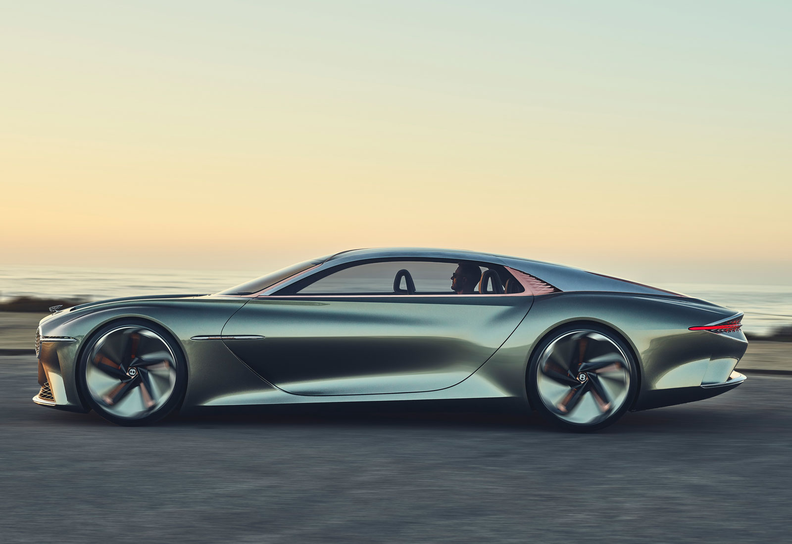 The electric Bentley EXP 100 GT 