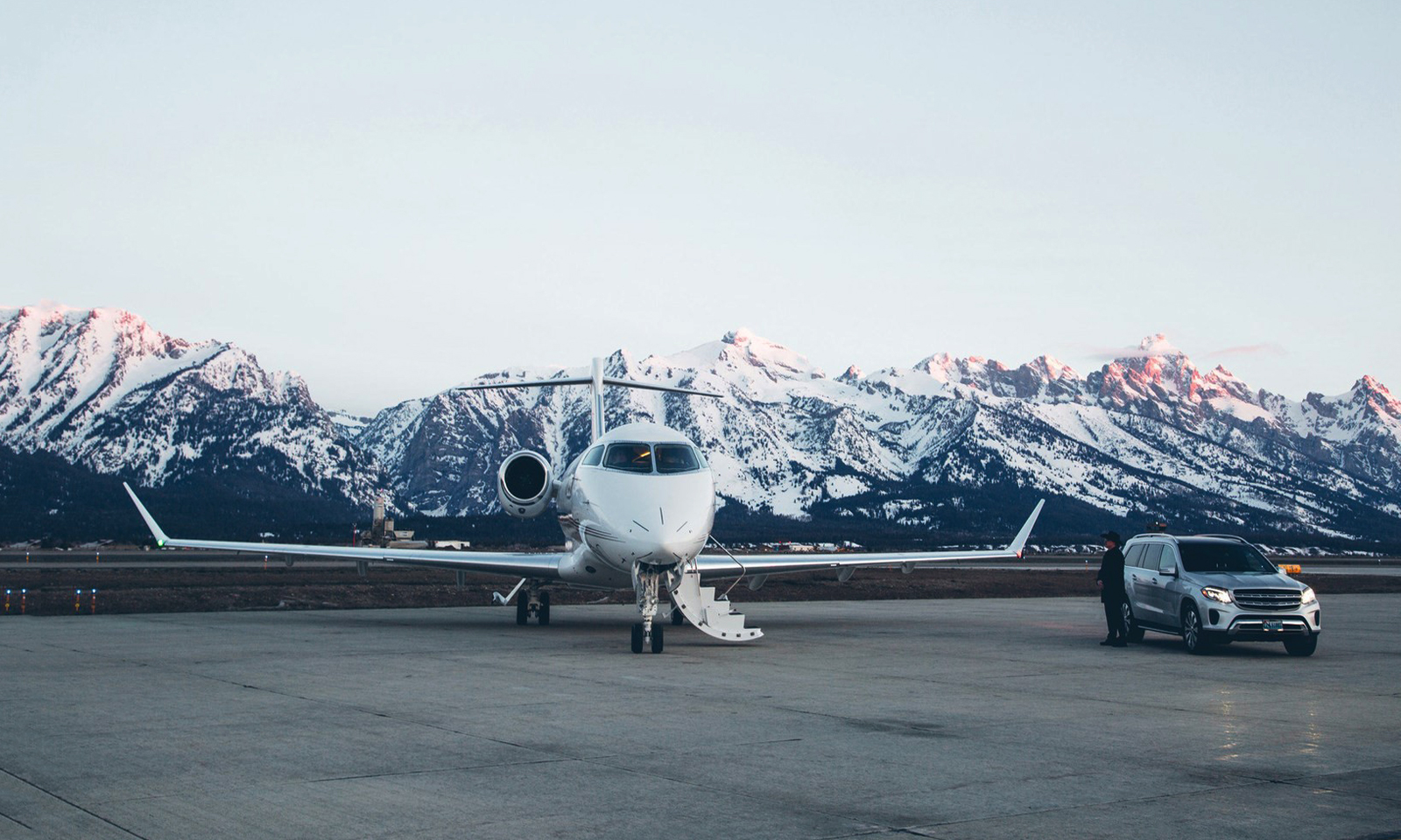 Four Seasons and NetJets, two iconic luxury brands seamlessly come together to create custom travel itineraries