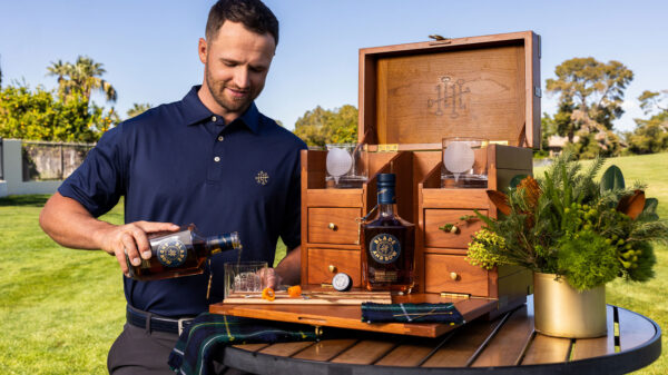 Wyndham Clark Aces Golf's Perfect Pairing with Blade and Bow Bourbon Partnership